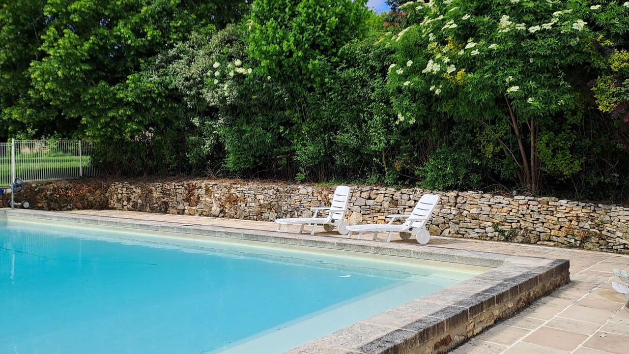 Photo of Outdoor in Charras