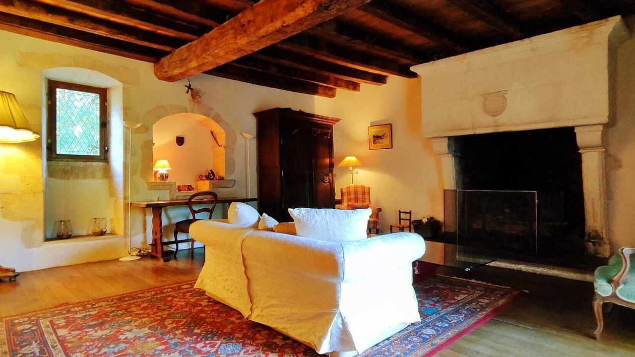 Photo of Livingroom in Charras