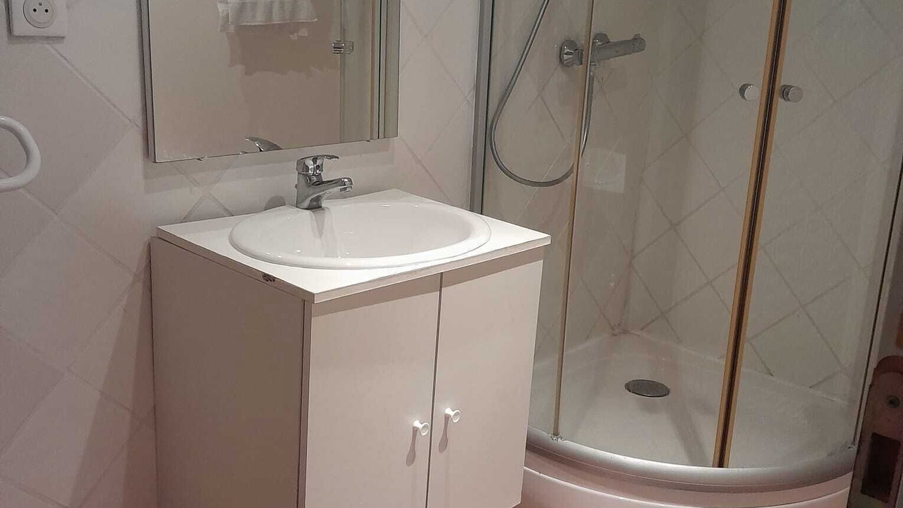 Photo of Bathroom in Charras