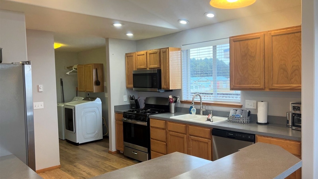 Photo of Others in Moclips