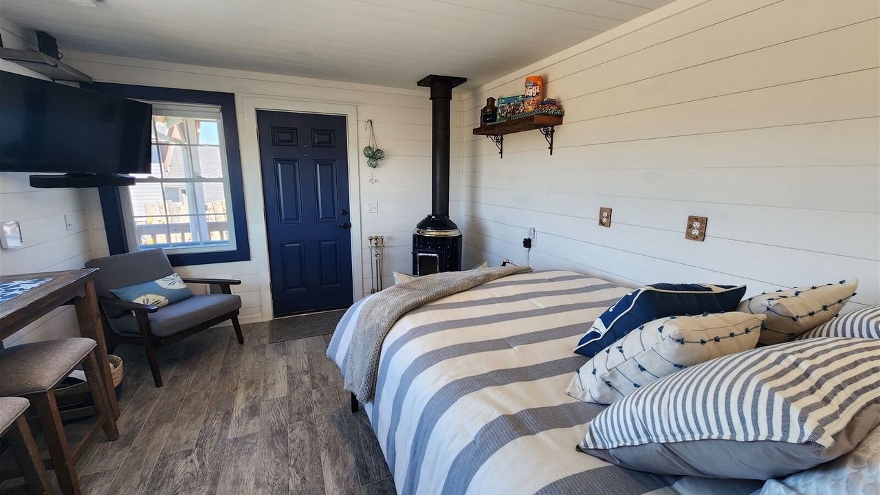 Photo of Bedroom in Moclips