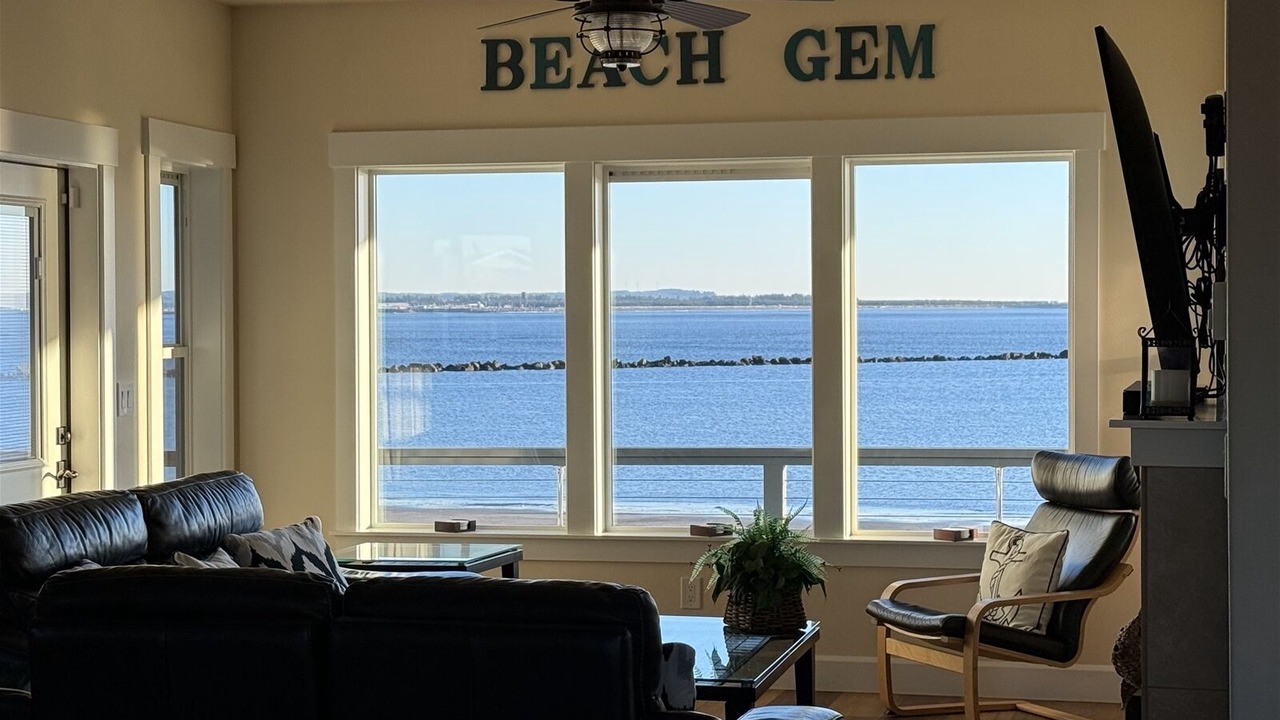 Photo of Others in Ocean Shores