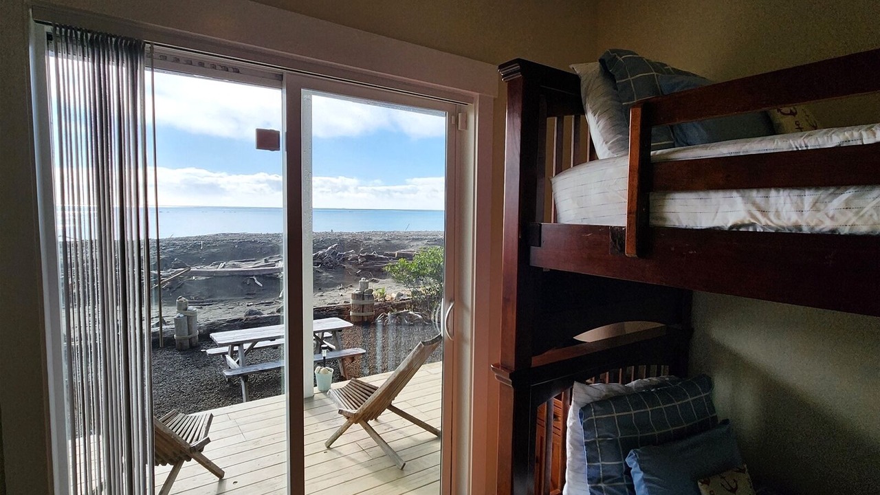 Photo of Bedroom in Ocean Shores