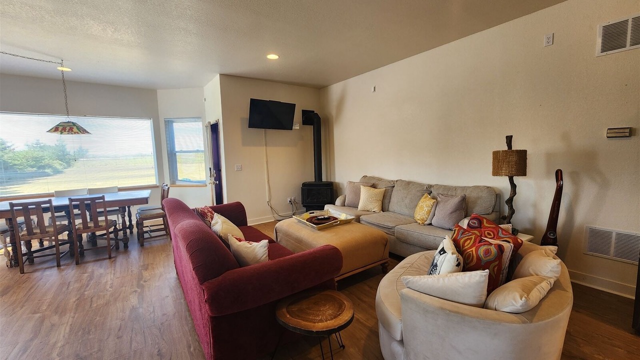 Photo of Livingroom in Copalis Beach