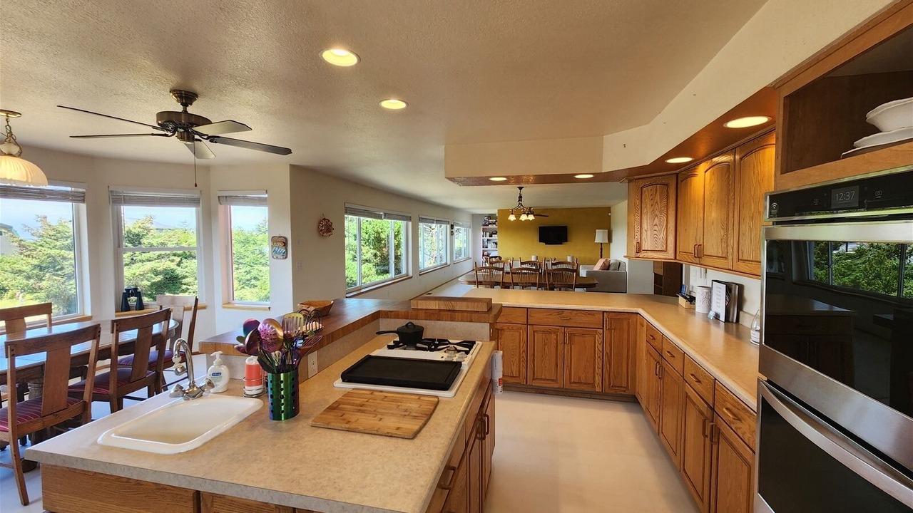 Photo of Kitchen in Copalis Beach