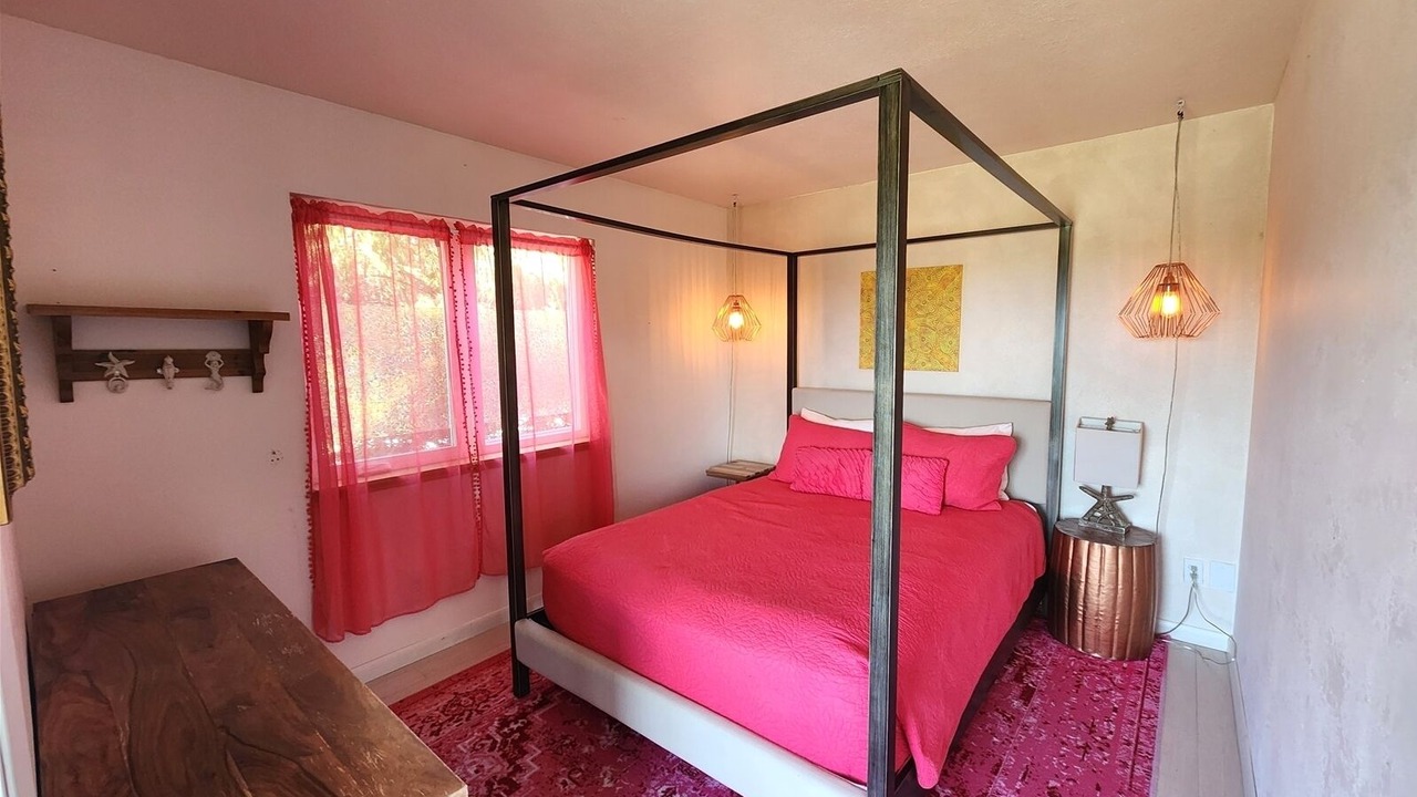 Photo of Bedroom in Copalis Beach