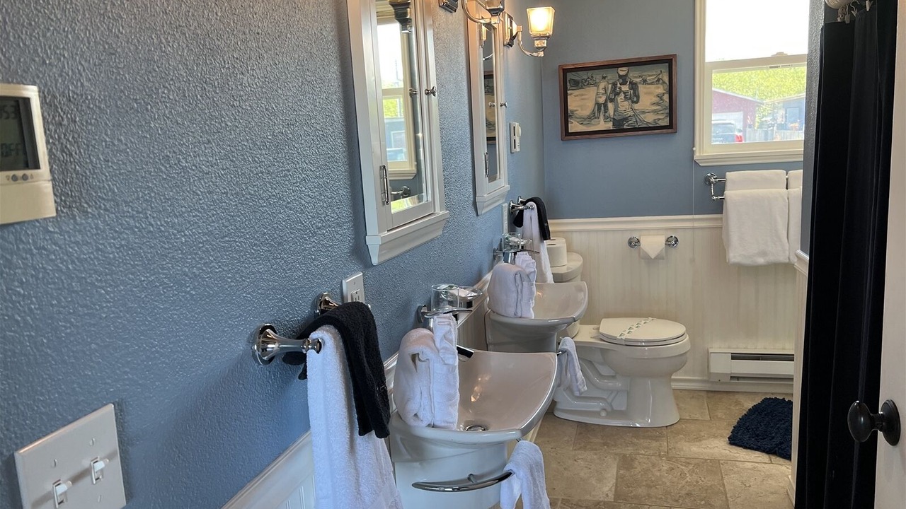 Photo of Bathroom in Moclips