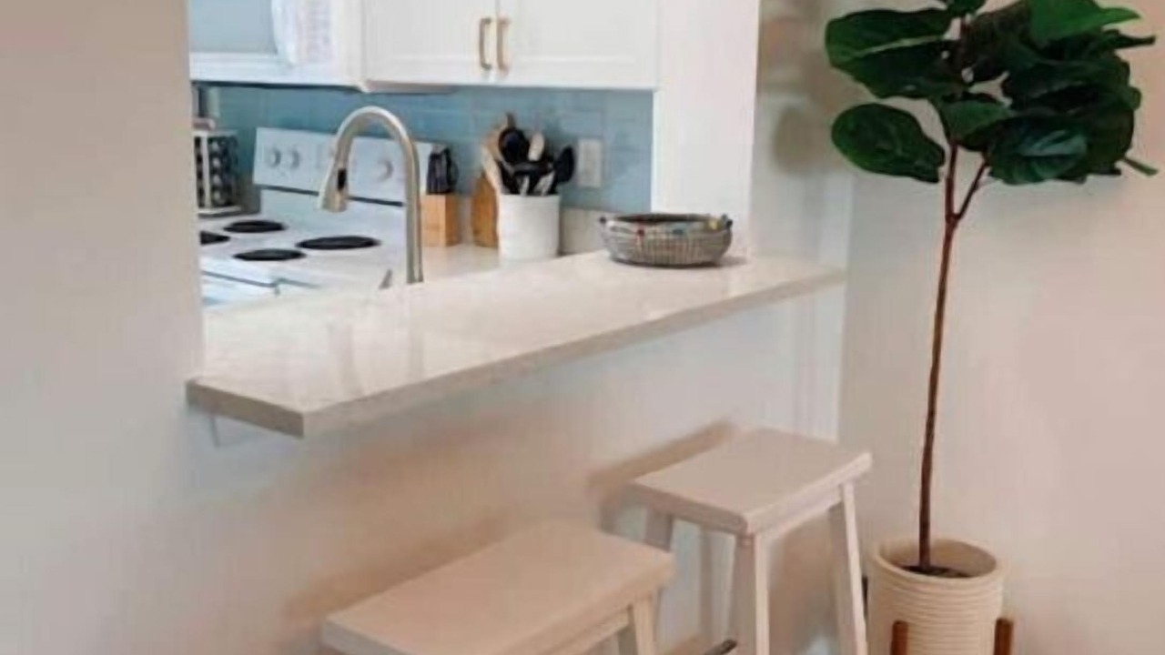 Photo of Kitchen in Oceanmarsh Subdivision
