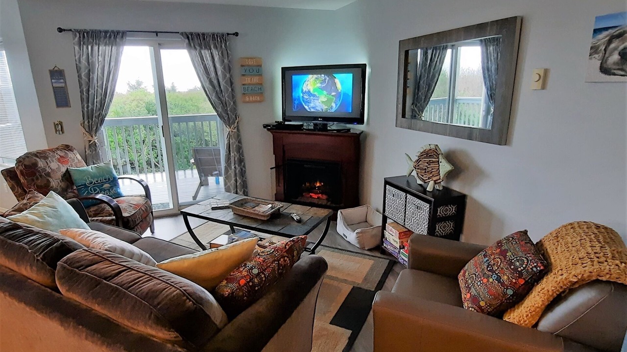 Photo of Livingroom in Ocean Shores
