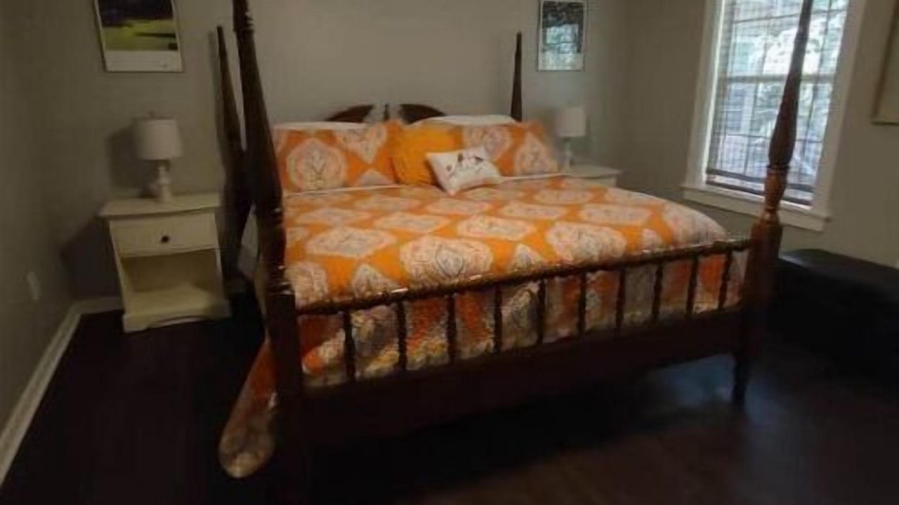 Photo of Bedroom in Natchez