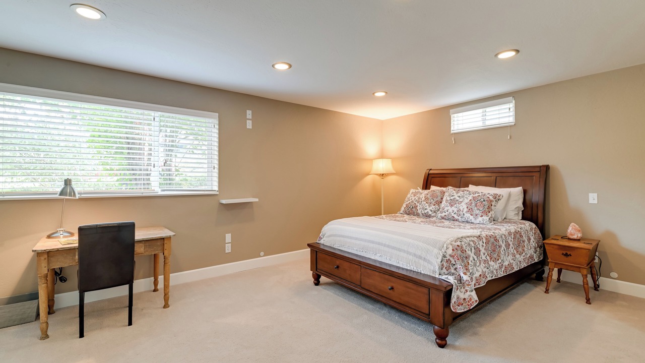 Photo of Bedroom in Grants Pass