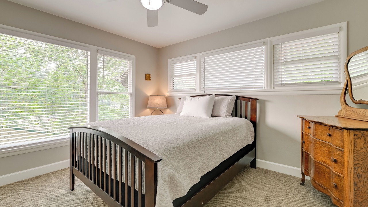 Photo of Others in Grants Pass