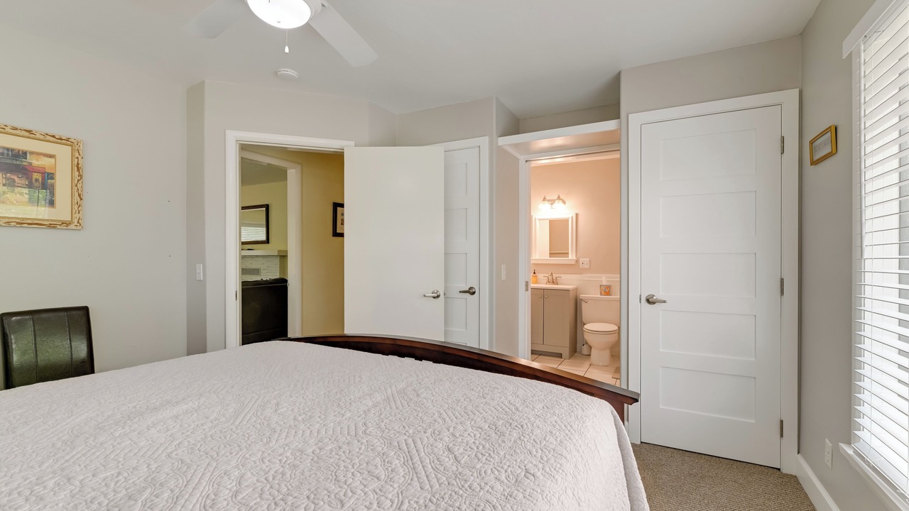 Photo of Bedroom in Grants Pass