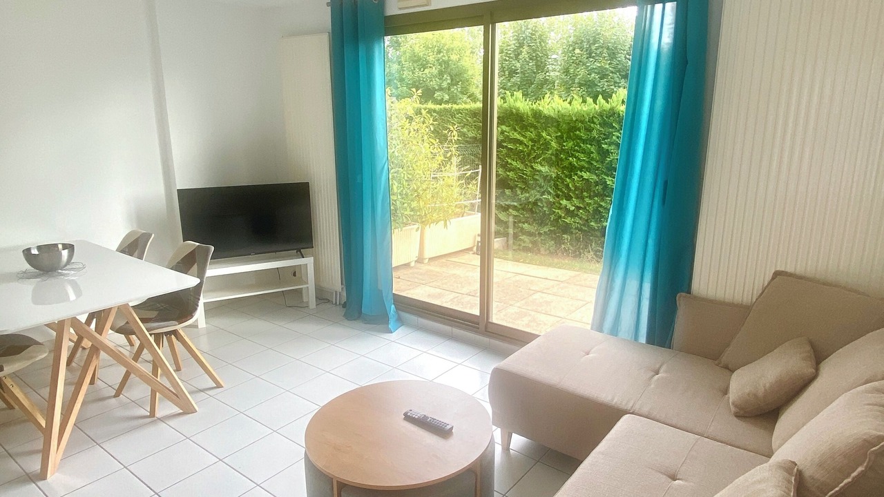 Photo of Livingroom in Pouilly