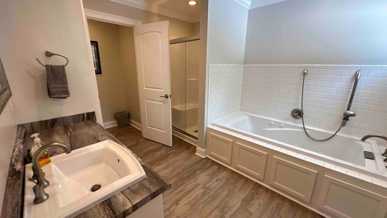 Photo of Bathroom in Mentone