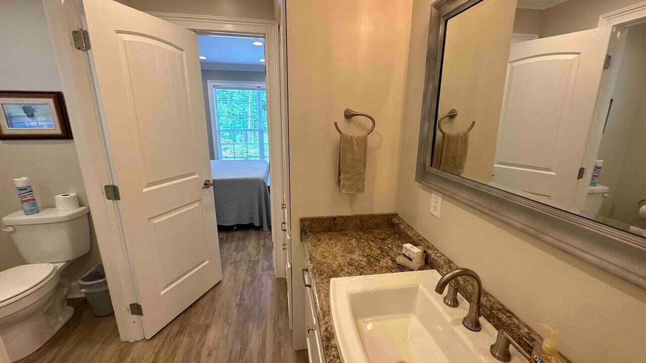 Photo of Bathroom in Mentone