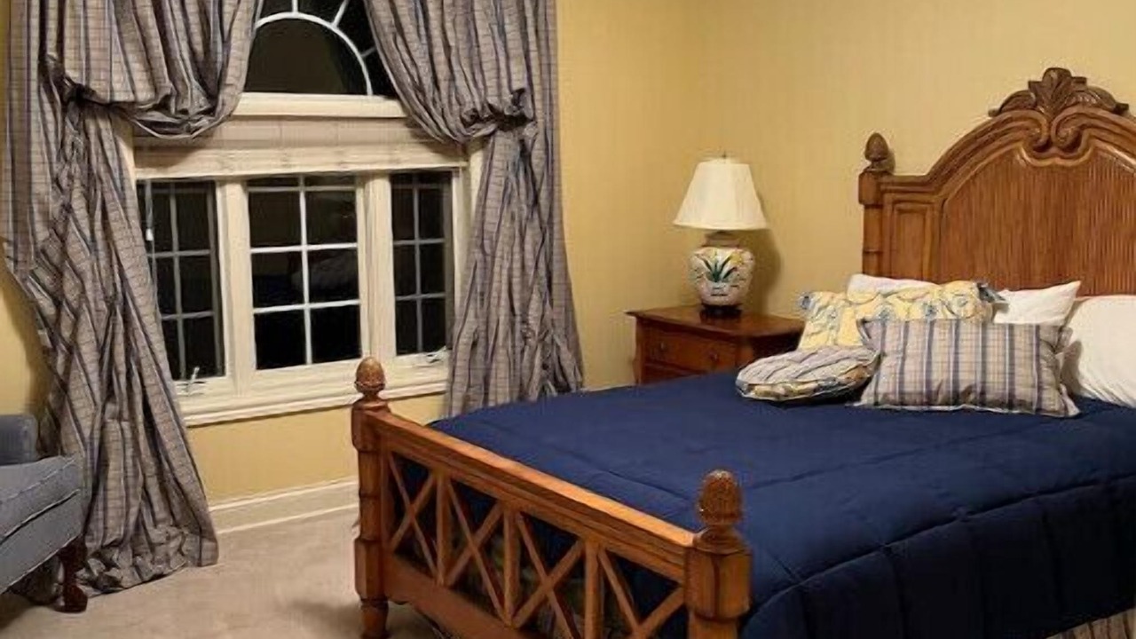 Photo of Bedroom in Benton