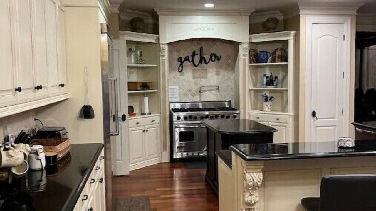 Photo of Kitchen in Benton