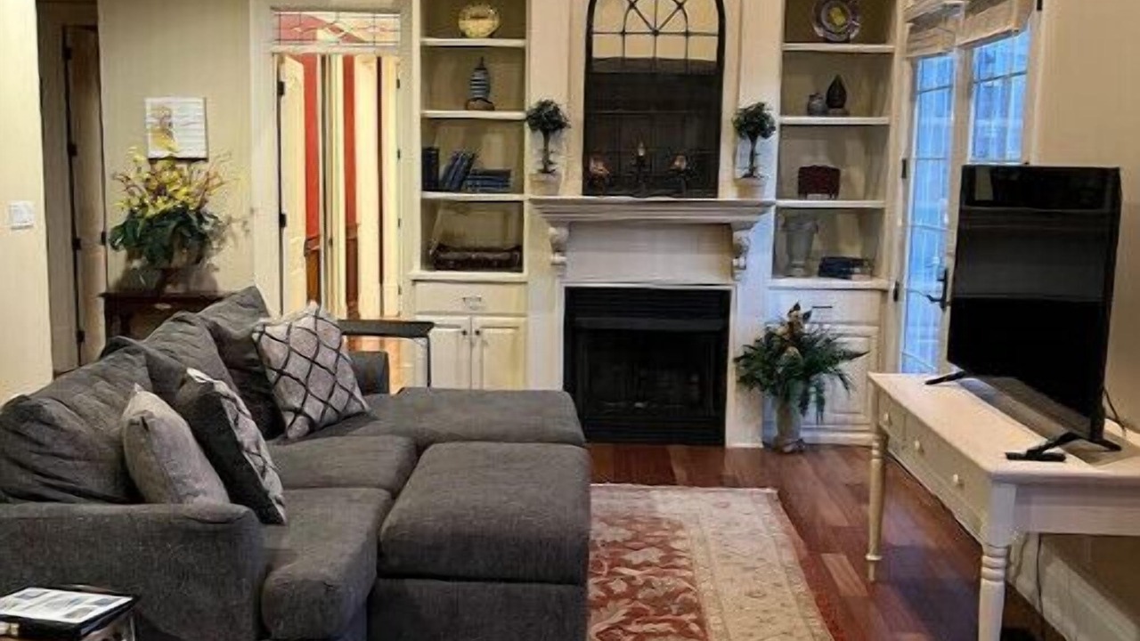 Photo of Livingroom in Benton