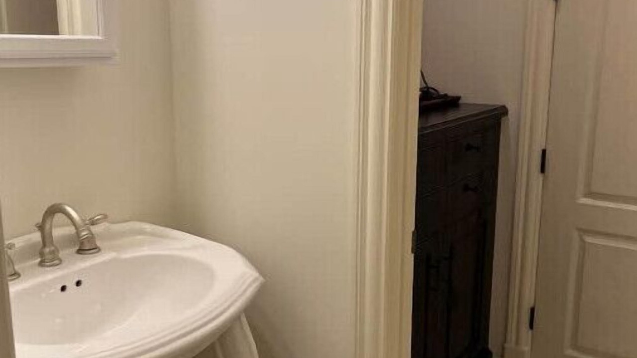 Photo of Bathroom in Benton