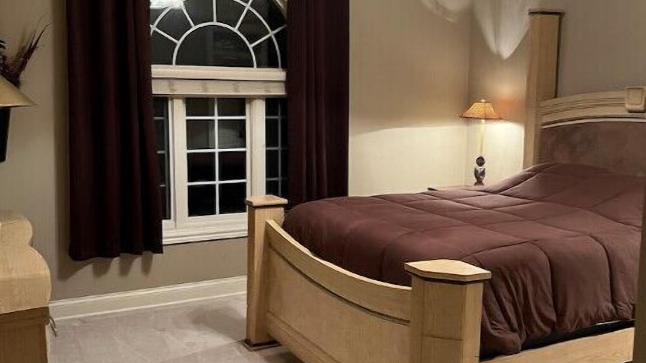 Photo of Bedroom in Benton
