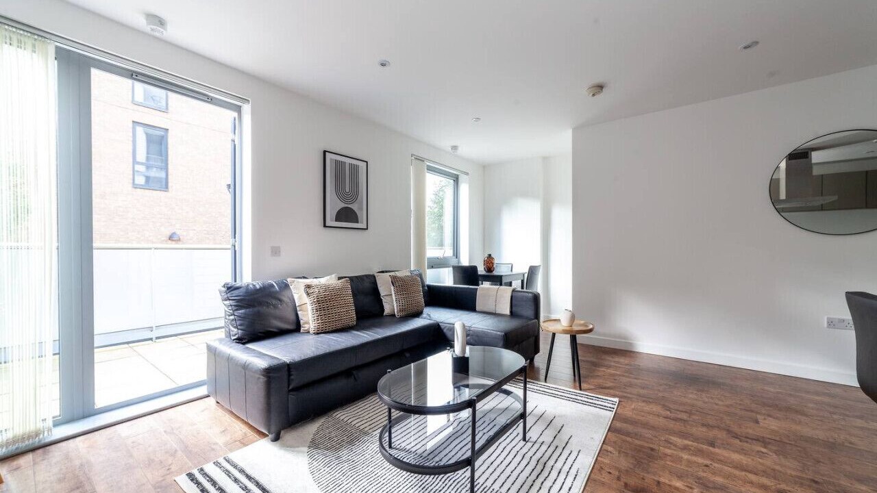 Photo of Livingroom in Bromley South