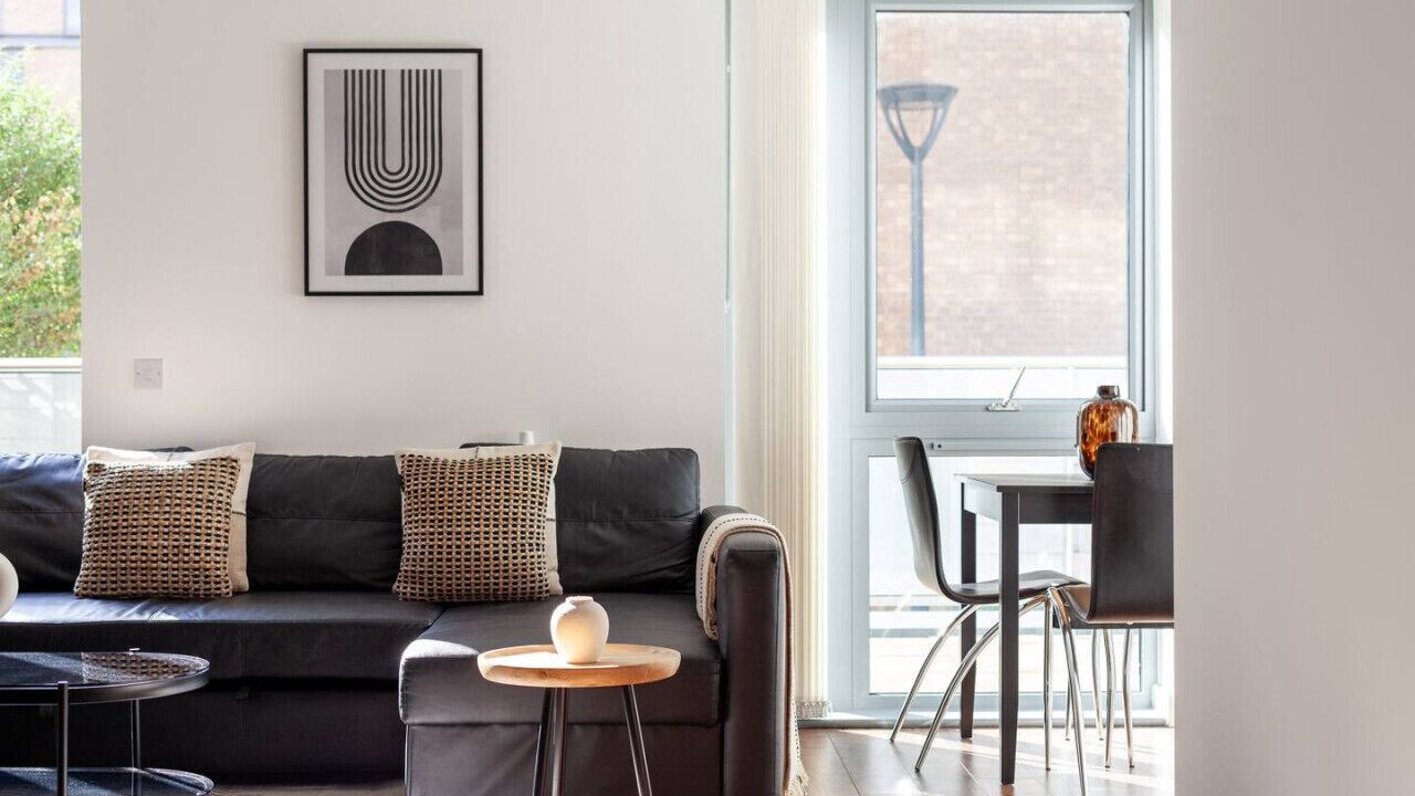 Photo of Livingroom in Bromley South