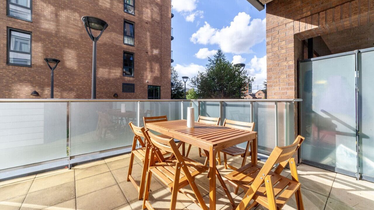 Photo of Outdoor in Bromley South