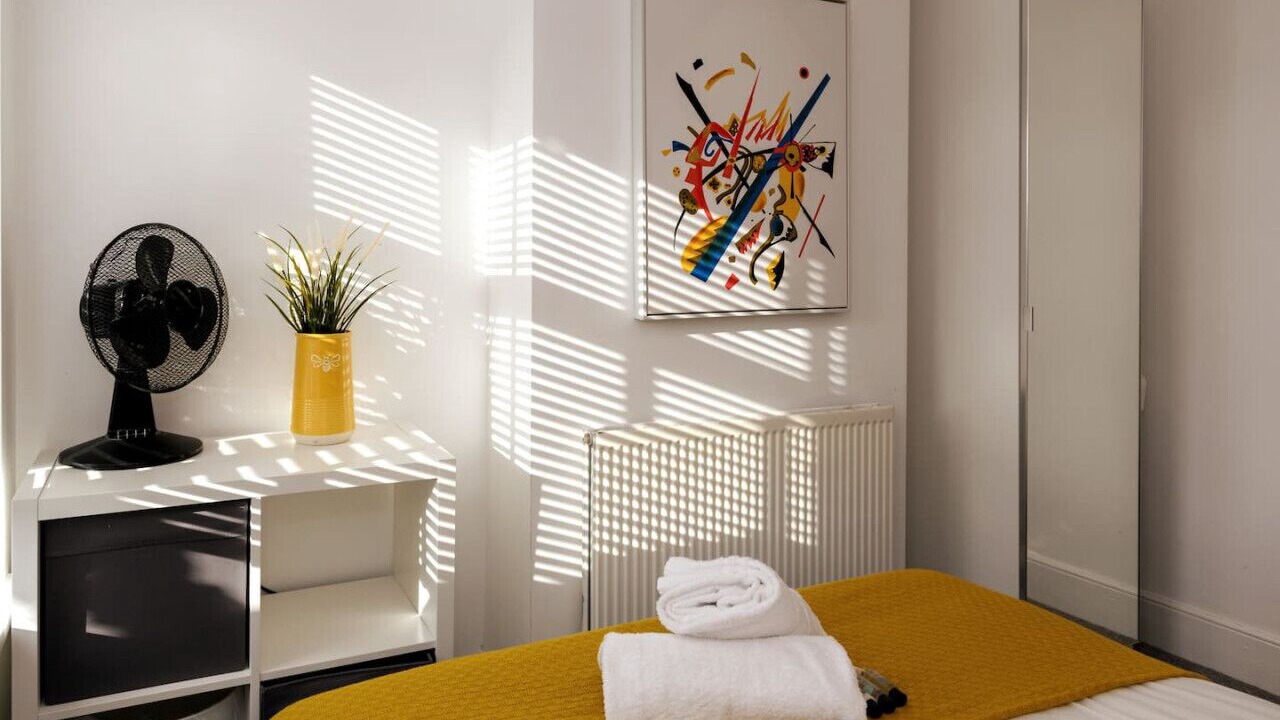 Photo of Bedroom in Barry