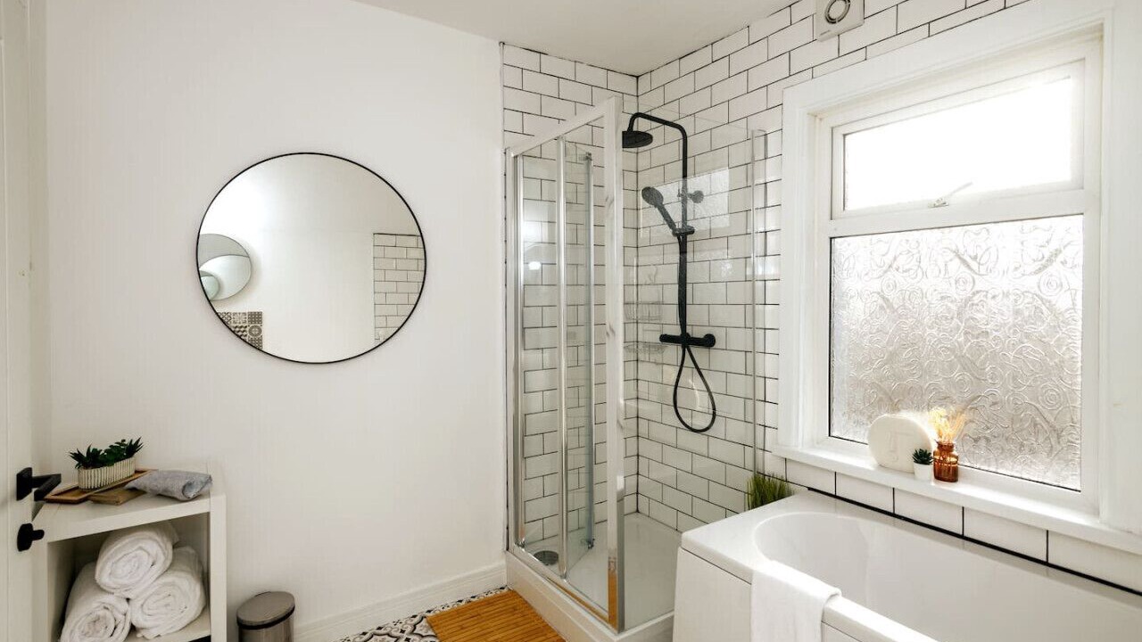 Photo of Bathroom in Barry