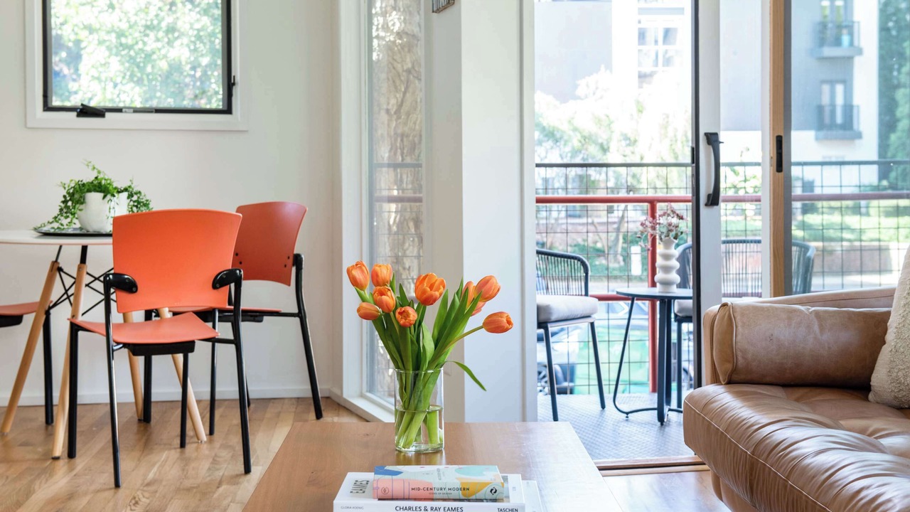 Photo of Livingroom in Midtown