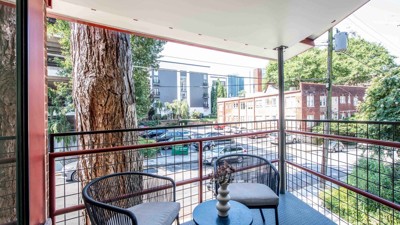 Photo of Patio Balcony in Midtown