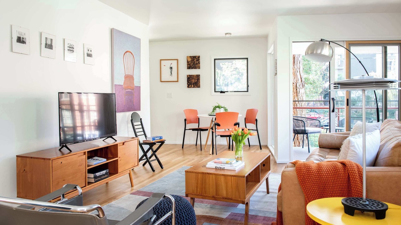 Photo of Livingroom in Midtown
