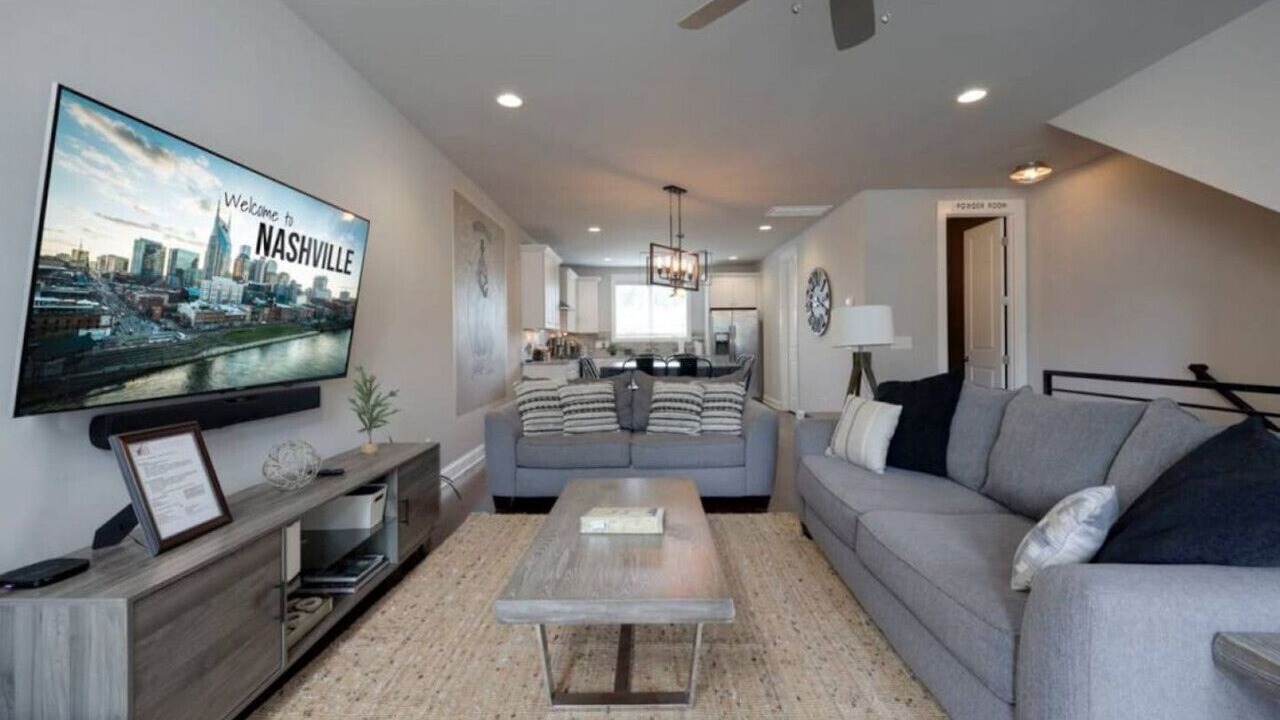 Photo of Livingroom in South Nashville