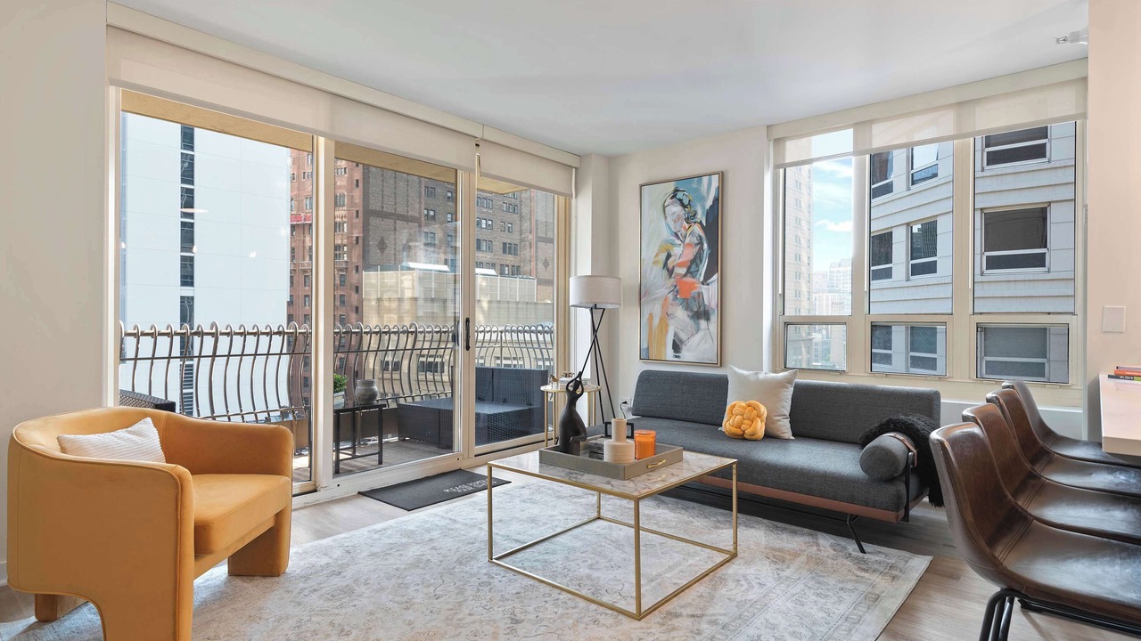 Photo of Livingroom in Rush and Division