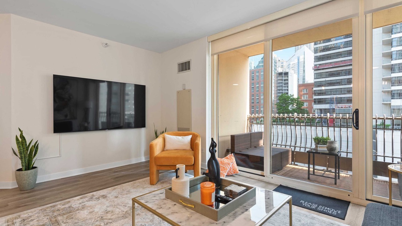 Photo of Livingroom in Rush and Division