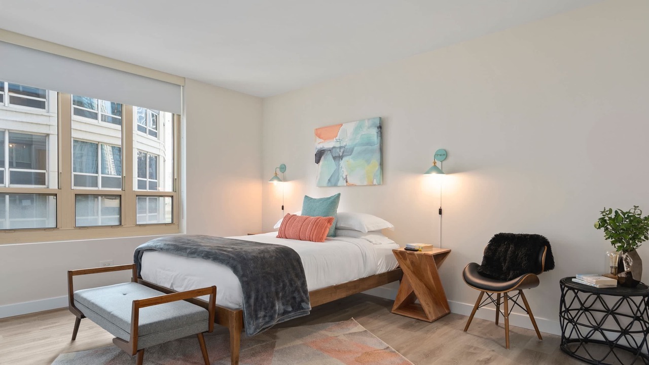 Photo of Bedroom in Rush and Division