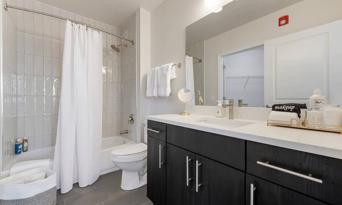 Photo of Bathroom in Rush and Division