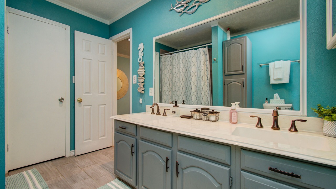 Photo of Bathroom in Barrett