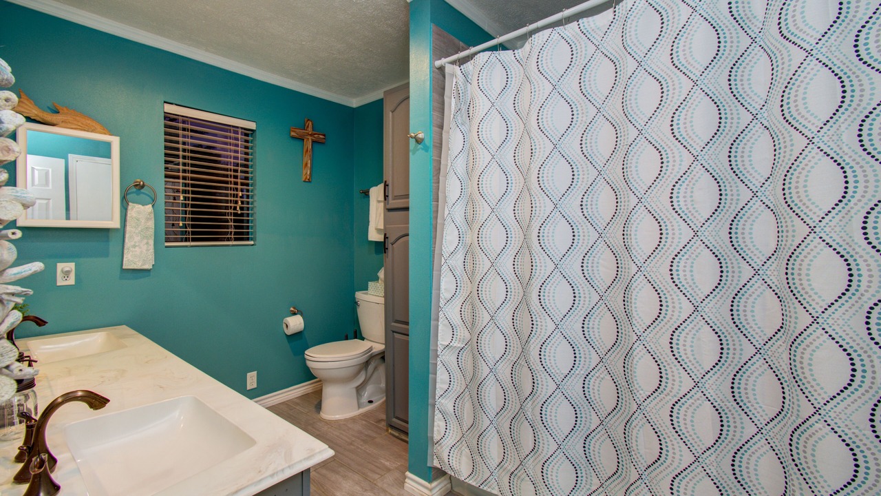 Photo of Bathroom in Barrett