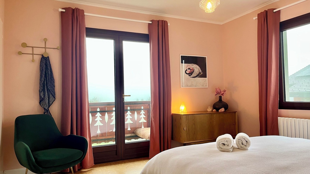 Photo of Bedroom in Thollon-les-Memises