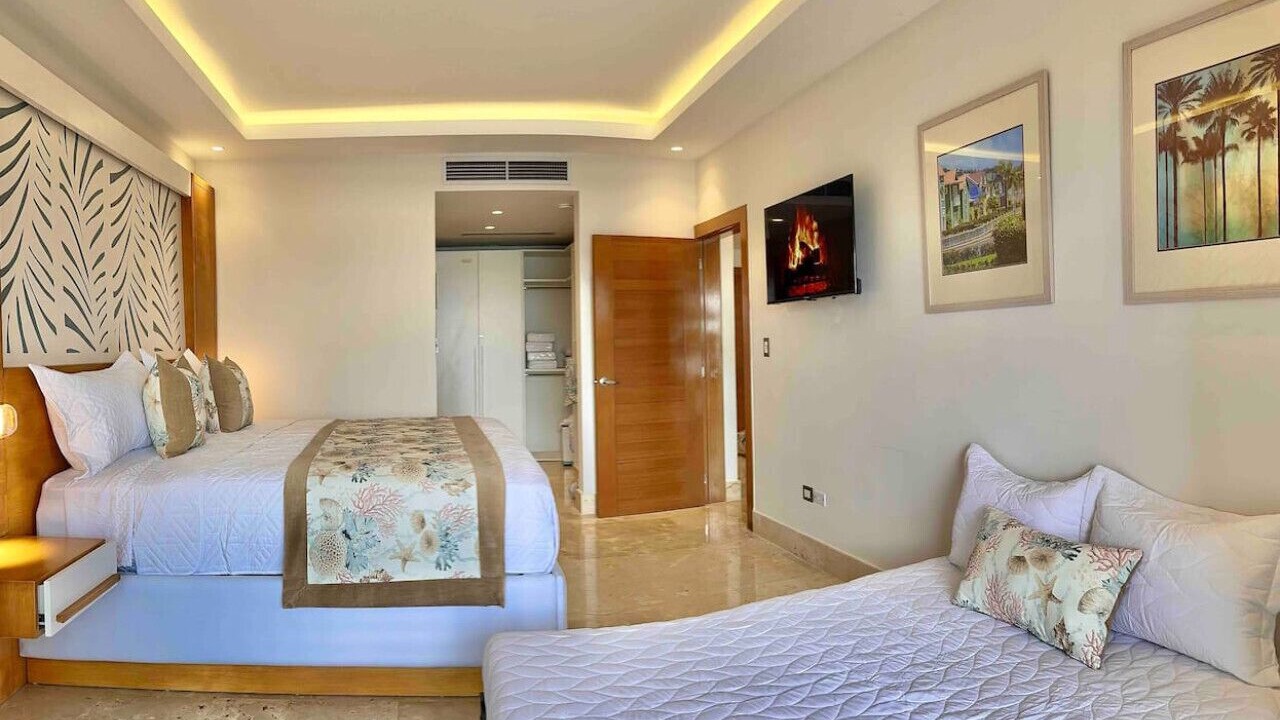 Photo of Others in Samana