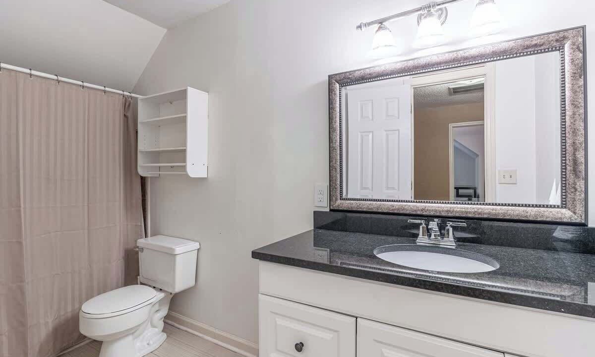 Photo of Bathroom in Columbia