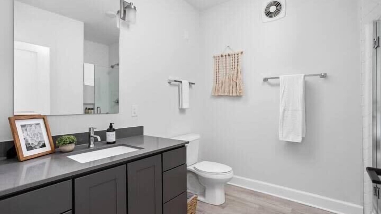 Photo of Bathroom in Broad Ripple