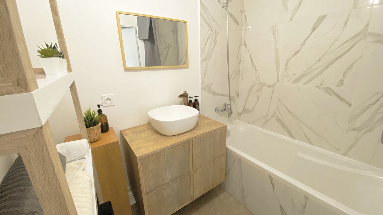 Photo of Bathroom in La Belle de Mai