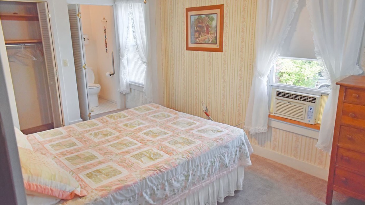 Photo of Bedroom in Chestertown