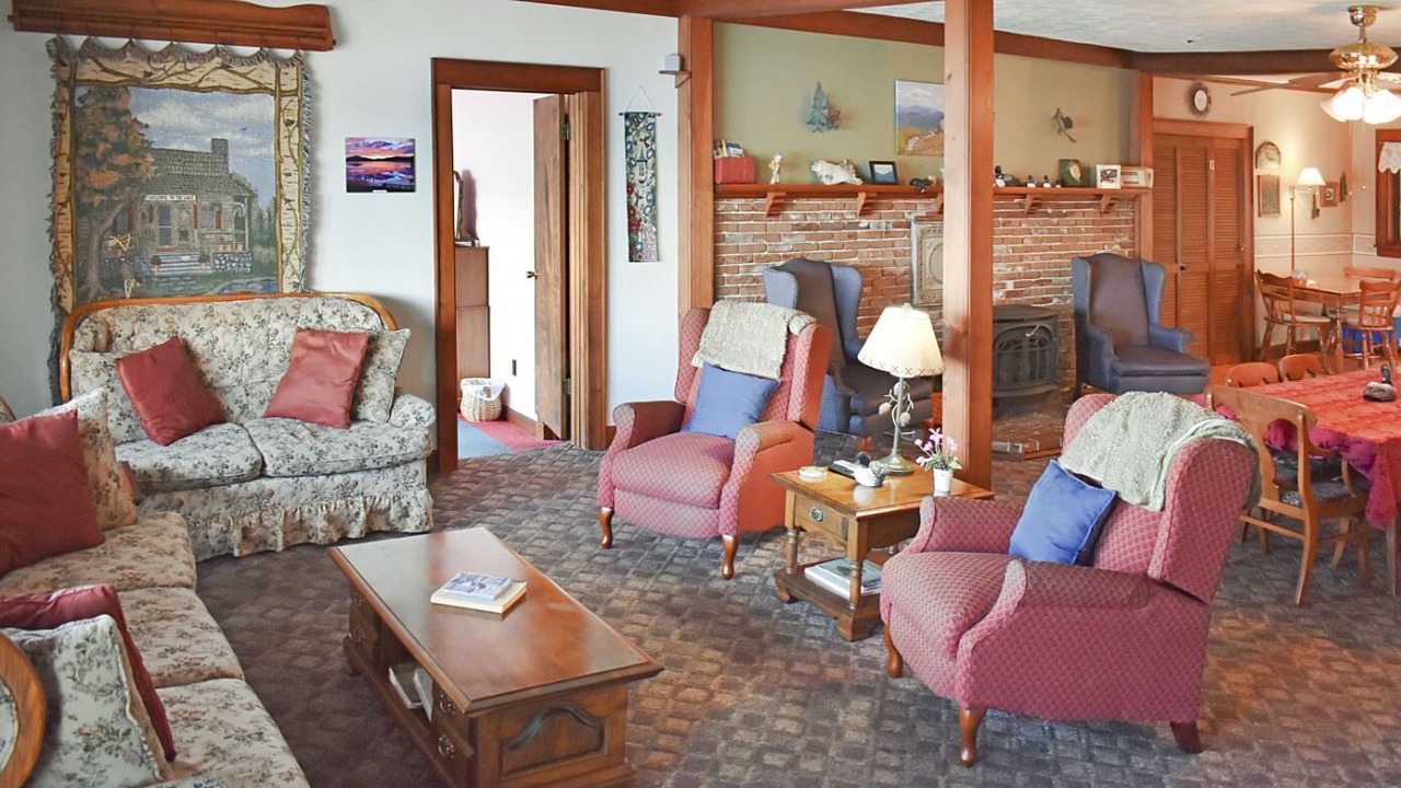 Photo of Livingroom in Chestertown