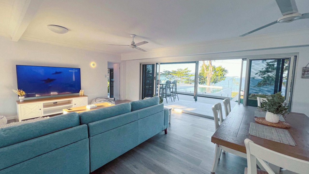 Photo of Livingroom in South Mission