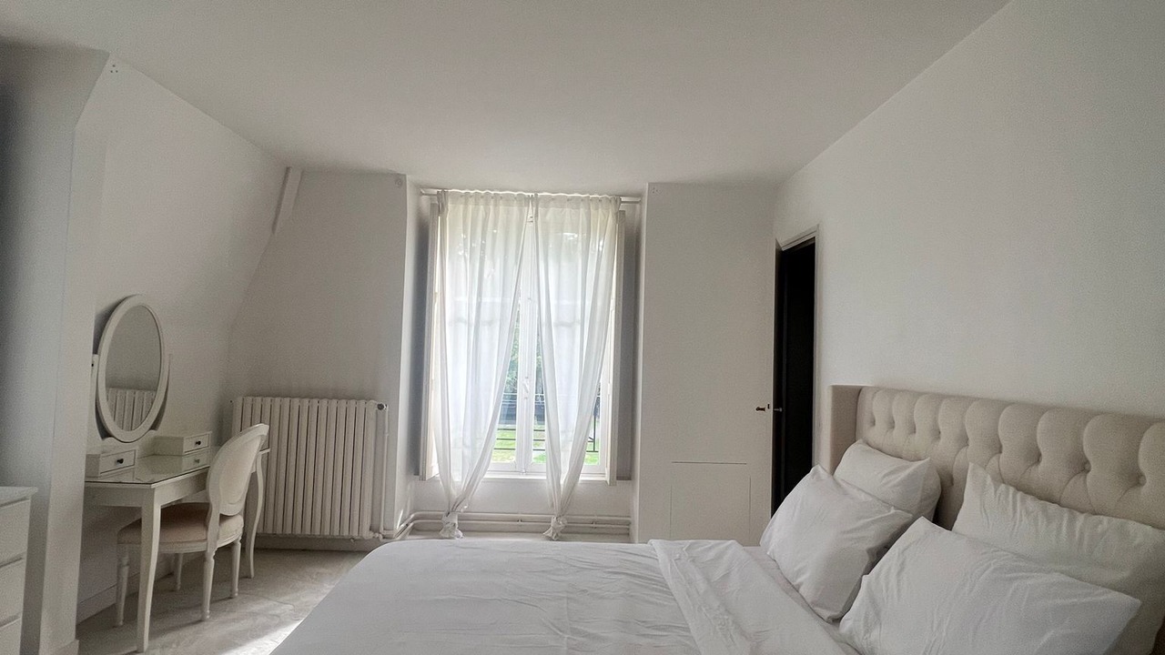 Photo of Bedroom in Barbizon