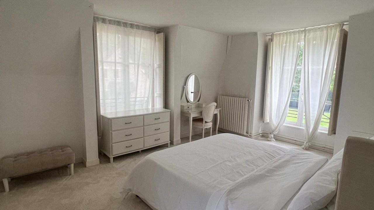 Photo of Bedroom in Barbizon